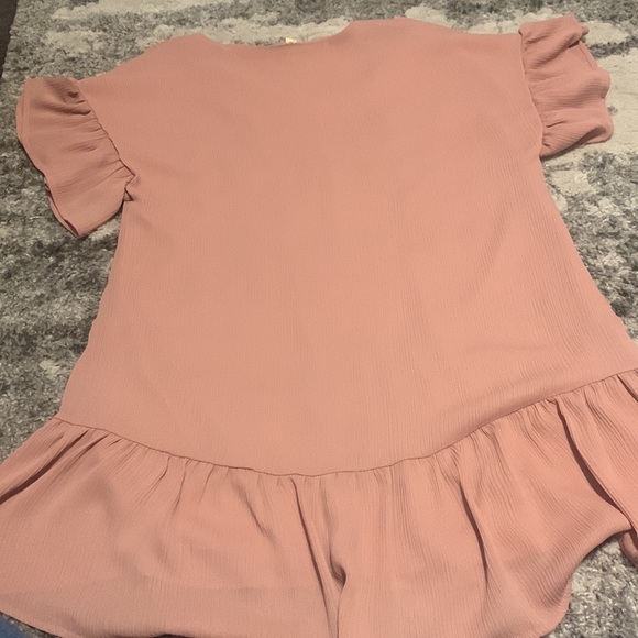 Boutique mid rise top. Tyche brand size small. - Picture 6 of 6